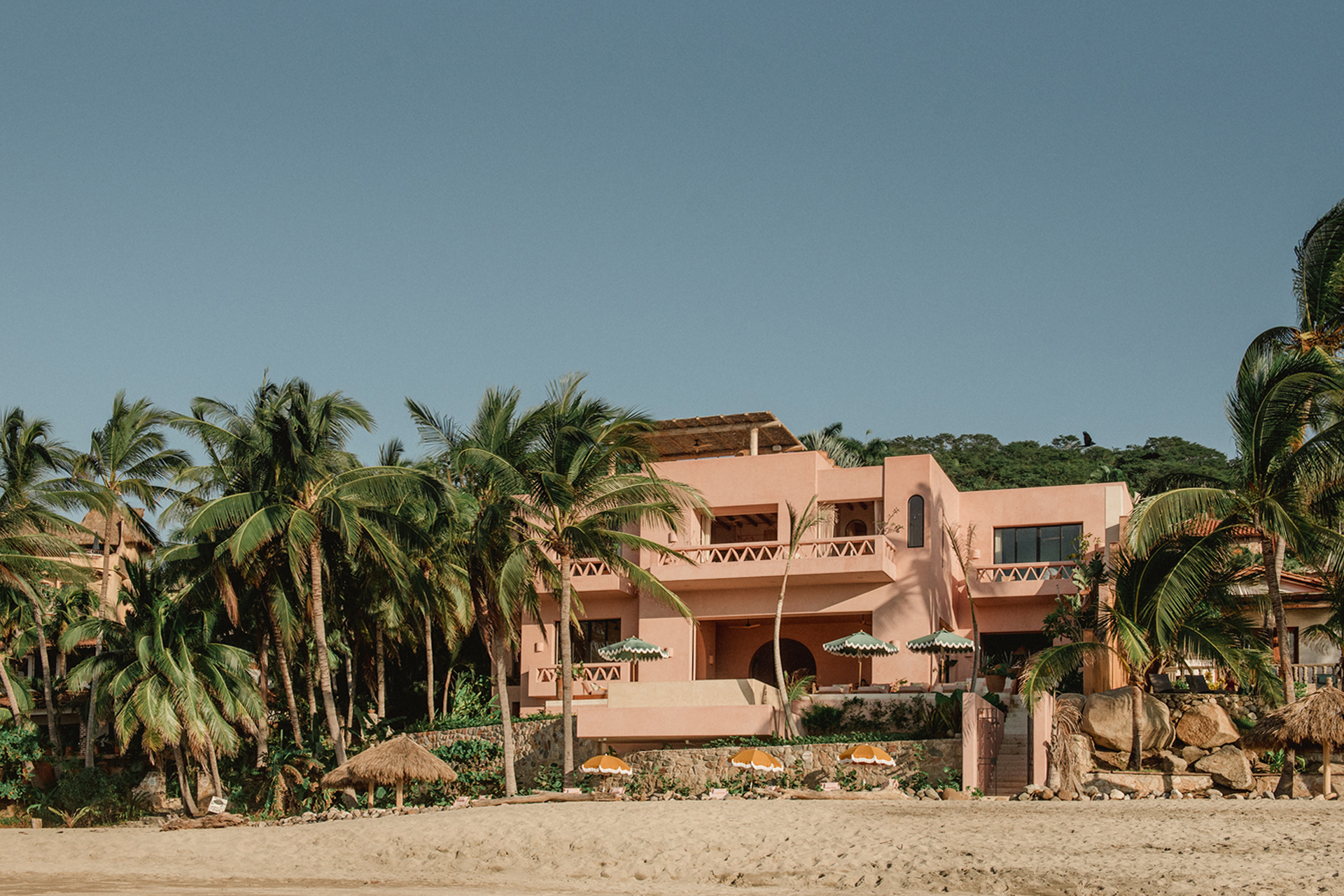 casa-rosada_villa_sayulita-mexico_exterior-facade.jpg