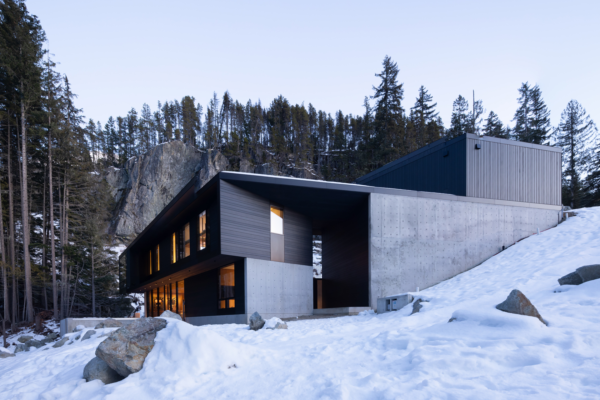 the-wedge-by-boutique